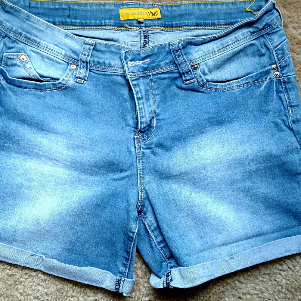 YMI Jean Shorts Size 15